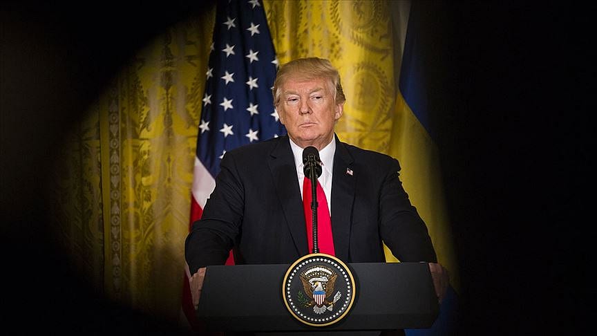 Trump'tan halka 'Evde kalın' çağrısı