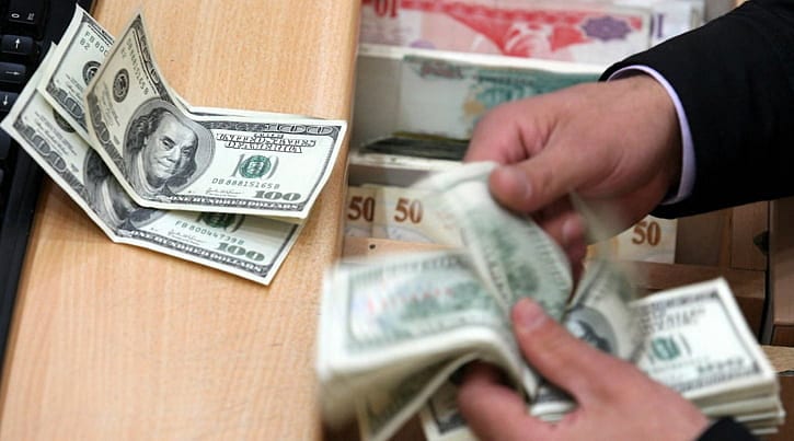 Merkez faiz silahını yine eğreti çekti