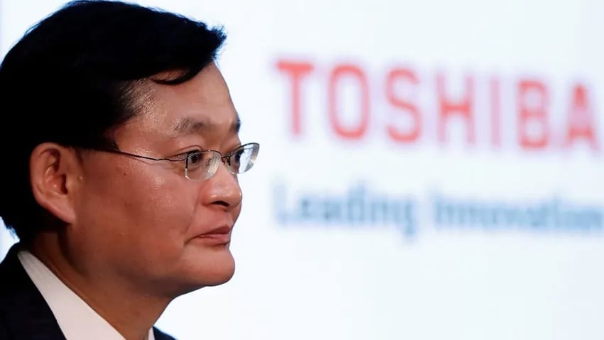 Toshiba CEO’su görevinden ayrıldı, şirketin hisseleri yükseldi