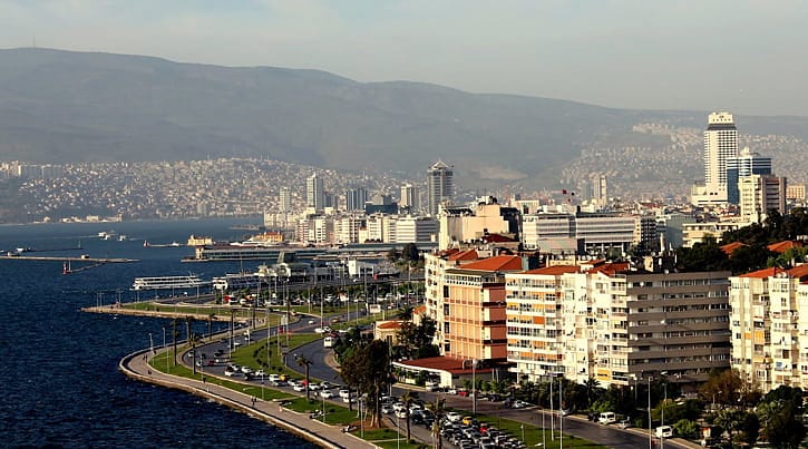Markalı konutçular İzmir'i mesken tuttu