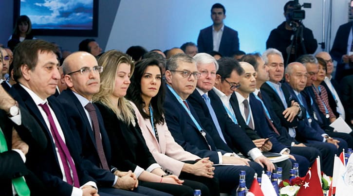 Uludağ Ekonomi Zirvesi çok hareketli geçti