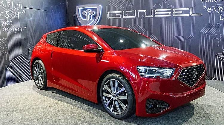 Seri üretime hazırlanan KKTC'nin yerli otomobili Günsel'den istihdam atağı-0