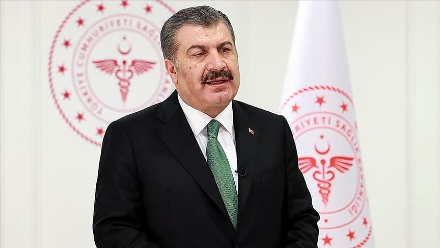 Bakan Koca duyurdu: Vaka sayısı 10 binin altına düştü
