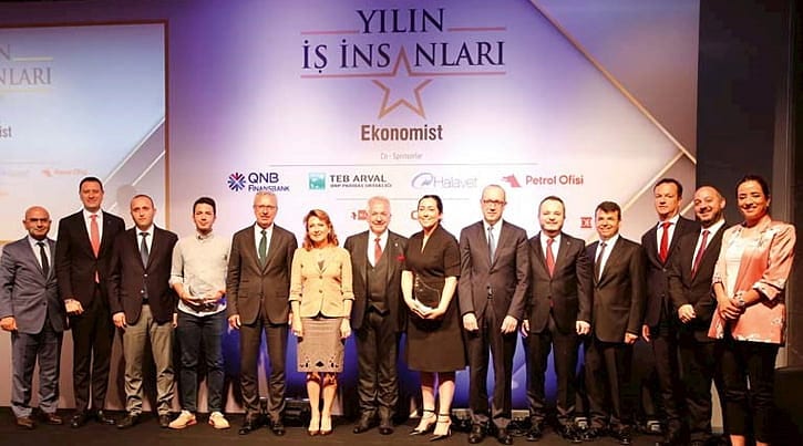Yılın İş İnsanları ödüllerini aldılar