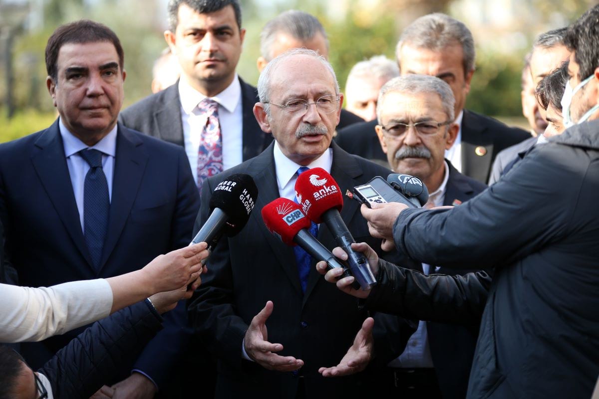 CHP Genel Başkanı Kılıçdaroğlu, Adana'da oda ve borsa yöneticileriyle buluştu