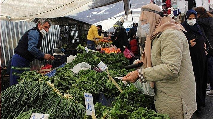 Ekonomistlerden enflasyon değerlendirmesi