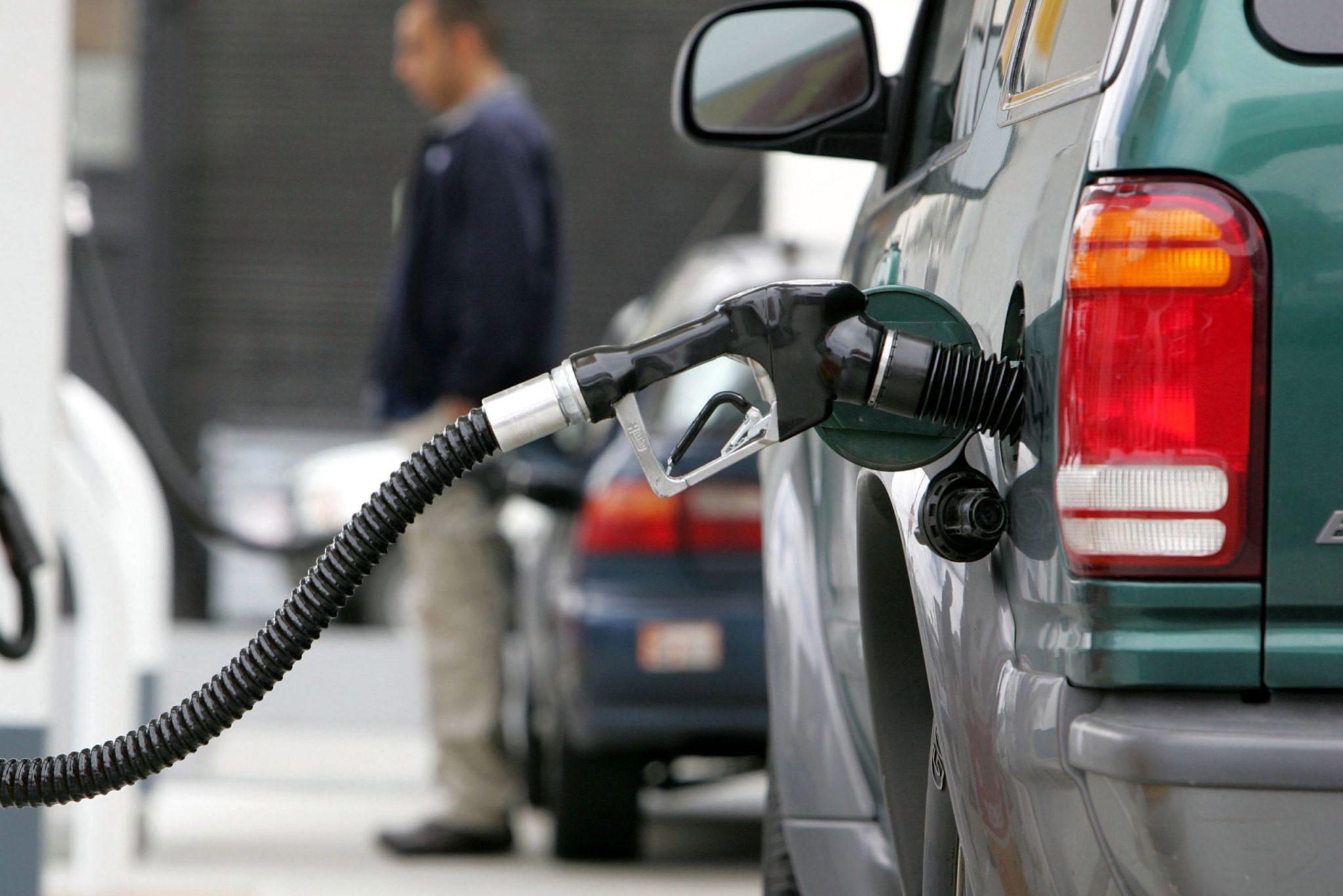 Japonya benzinli araçları sıfırlayacağı tarihi açıkladı