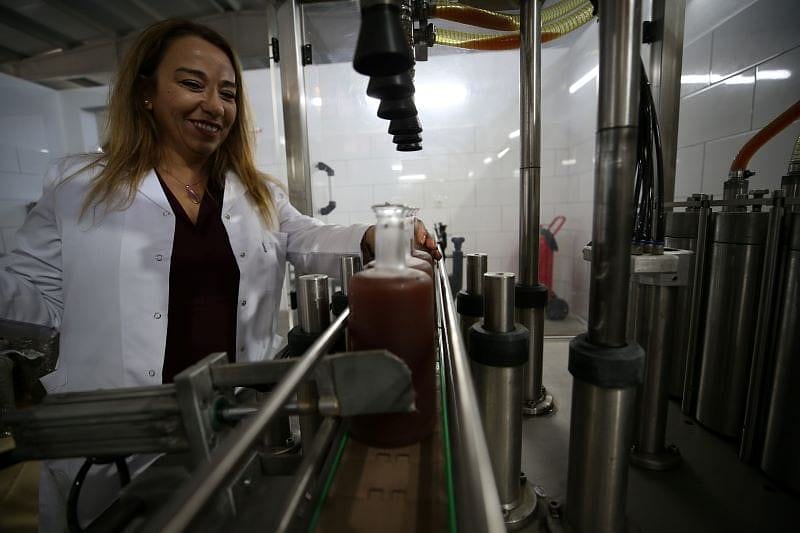 Mali müşavir çiftin fabrikası: İstanbul'dan ayrılıp bu işe başladılar-0