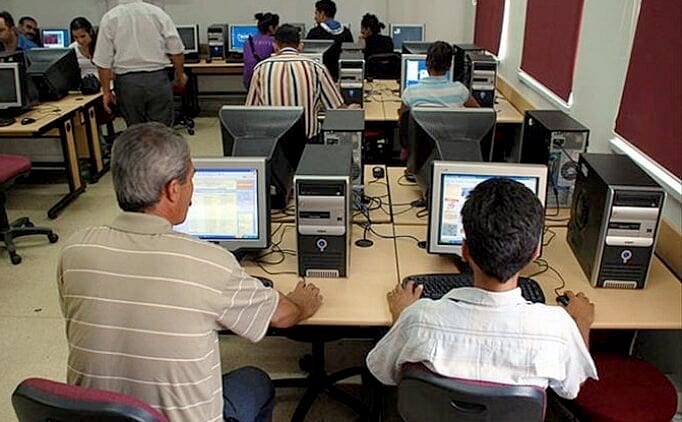 Bakanlıktan genelge: İnternet kafe ve oyun salonları açılıyor