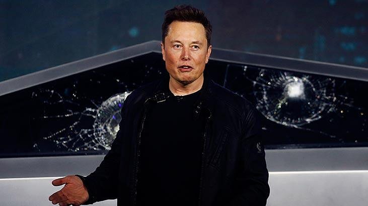 Elon Musk'ın oğluna verdiği 'sıra dışı' isim yasalara aykırı olabilir