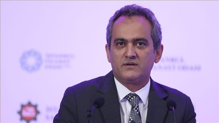 Okullar kapatılacak mı? Bakan Özer'den açıklama geldi 