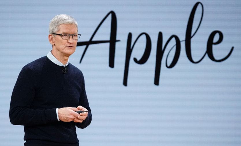 Apple CEO'su Tim Cook'a 750 milyon dolarlık hisse verildi