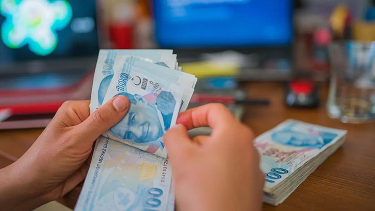 Bakan Bilgin'den 'asgari ücret 9 bin TL olacak' iddialarına yanıt
