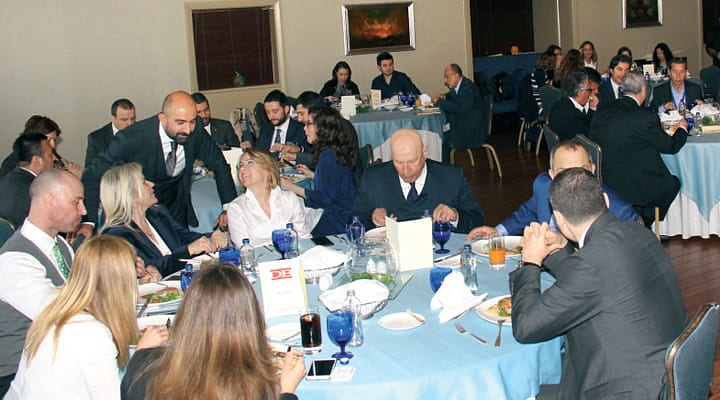 AVM sektörü masaya yatırıldı