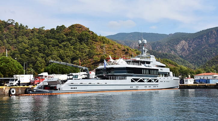 Süper yat Marmaris'e demirledi: Haftalık kirası bir servet-0