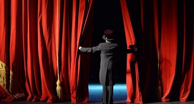 Özel tiyatroların yardım başvuruları başladı