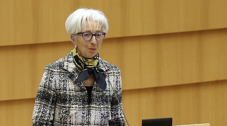 ECB'den vaka artışı ve mutasyon uyarısı