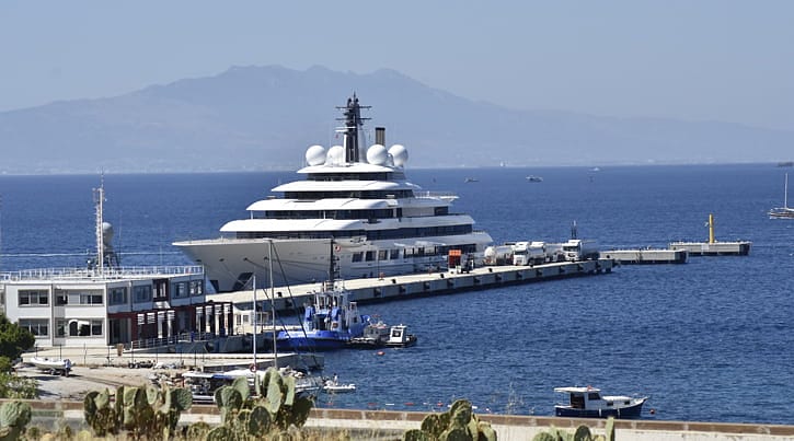 Bodrum'a demirledi, 3 milyon liralık yakıt aldı