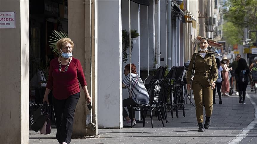 İsrail'de maske zorunluluğu geri dönüyor