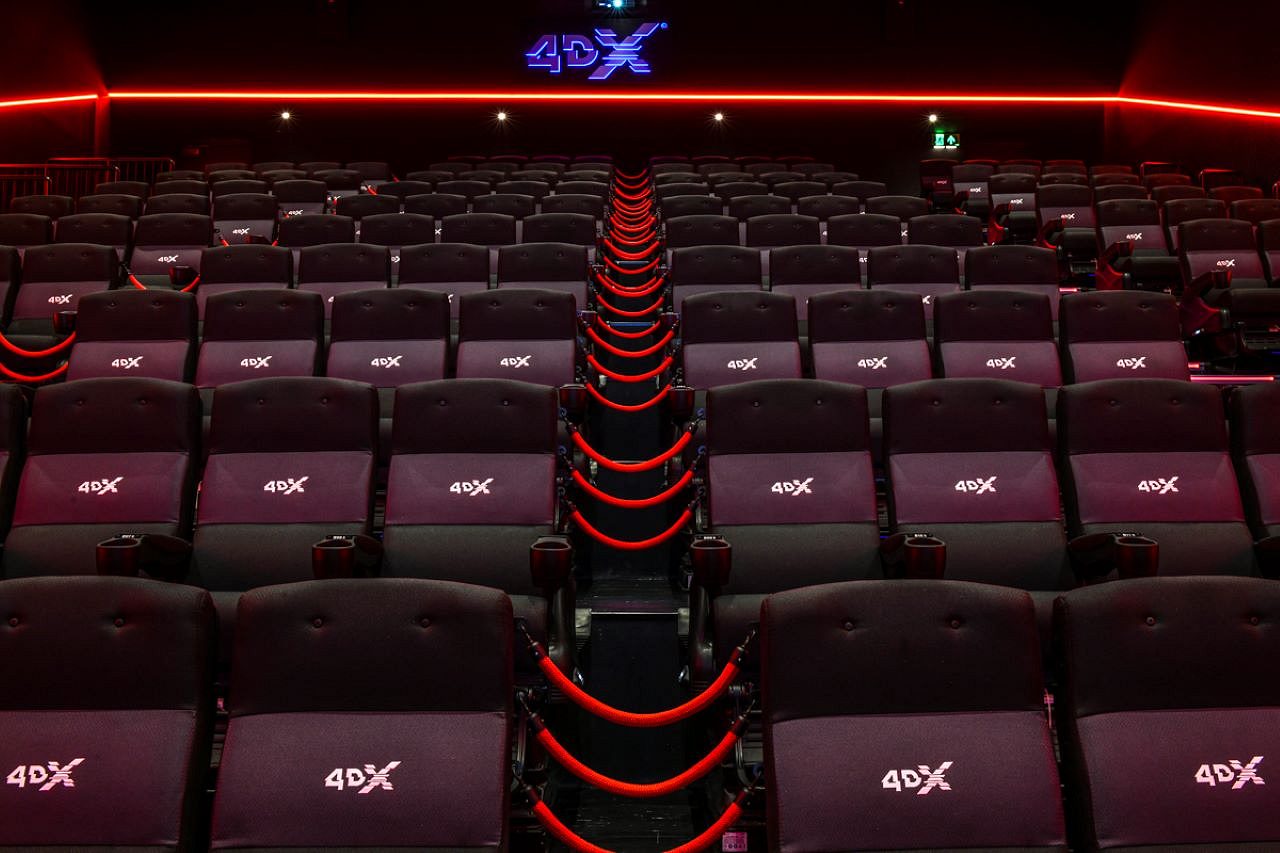 Dünyanın en büyük ikinci sinema zinciri için iflas endişesi hisseleri düşürdü