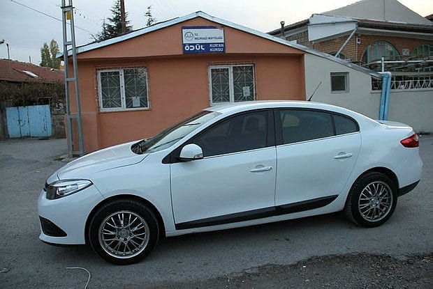 90 bin TL'ye aldığı aracın yarısı 2013 model, yarısı belli değil-1