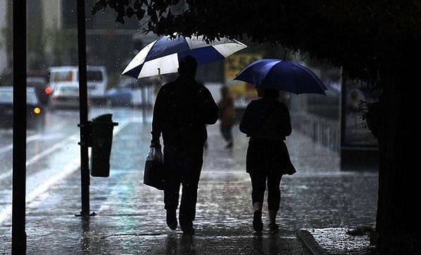Yağışlı hava geliyor: 3 büyük kentte durum