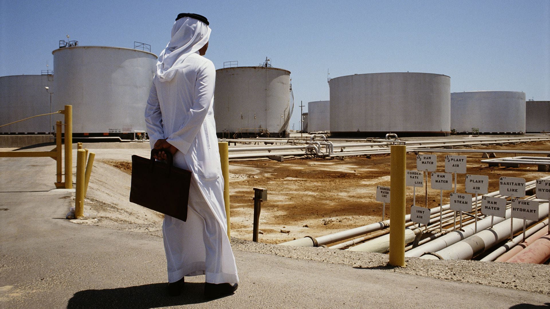 Petrol devinin günlük kaybı 176 milyar dolar