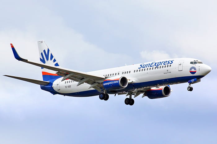 SunExpress, Londra uçuşlarına başladı