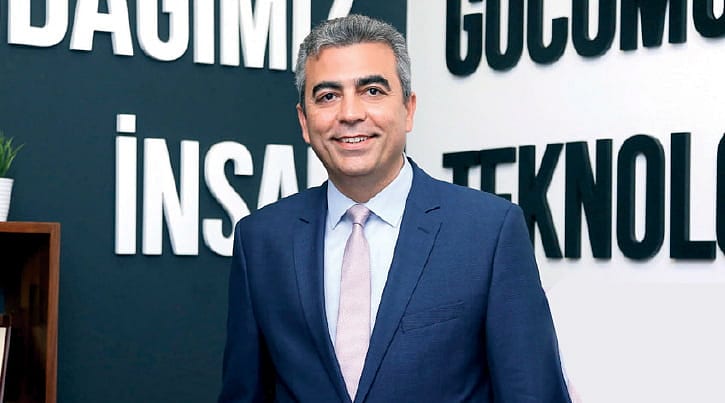 Yurtdışına beyin göçü özgürlükle önlenebilir