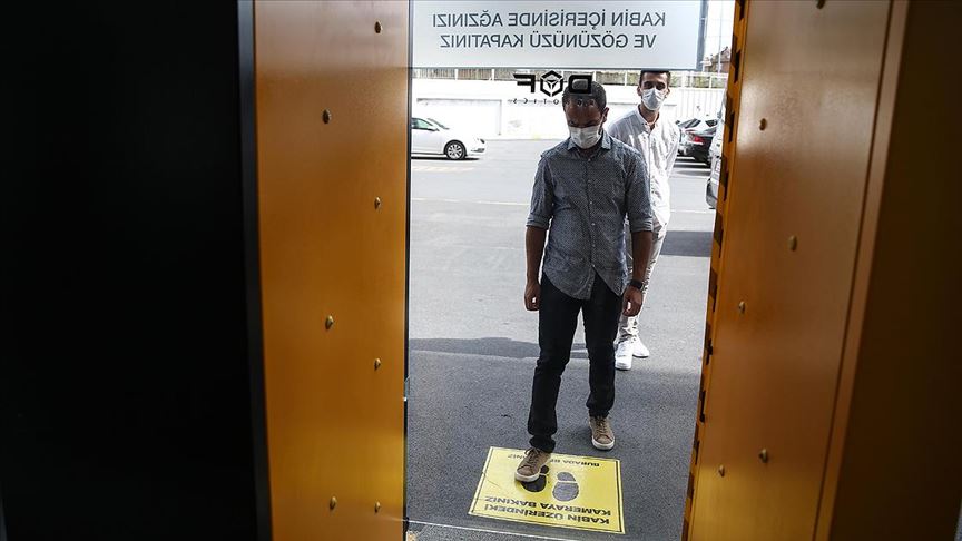 Türk şirketinin geliştirdiği dezenfeksiyon kabinleri ihraç ediliyor
