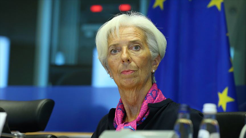 AMB Başkanı Lagarde kendini karantinaya aldı