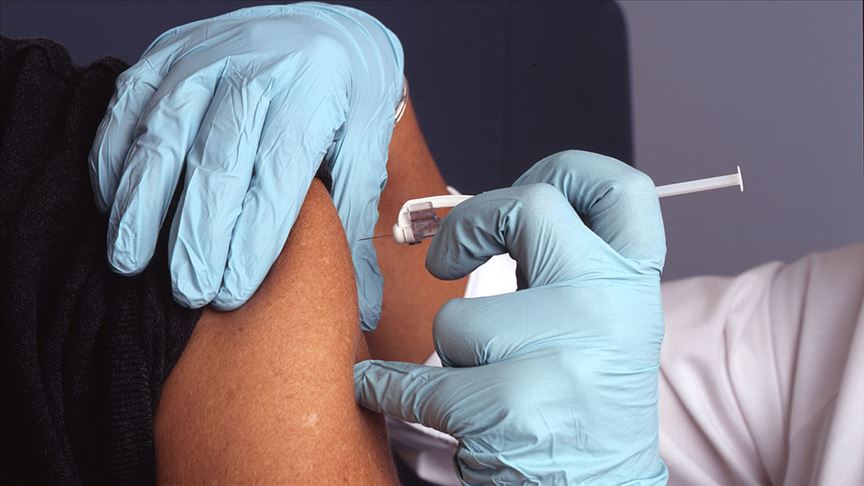 Koronavirüs aşı adayının klinik denemelerinde yan etkilere rastlandı
