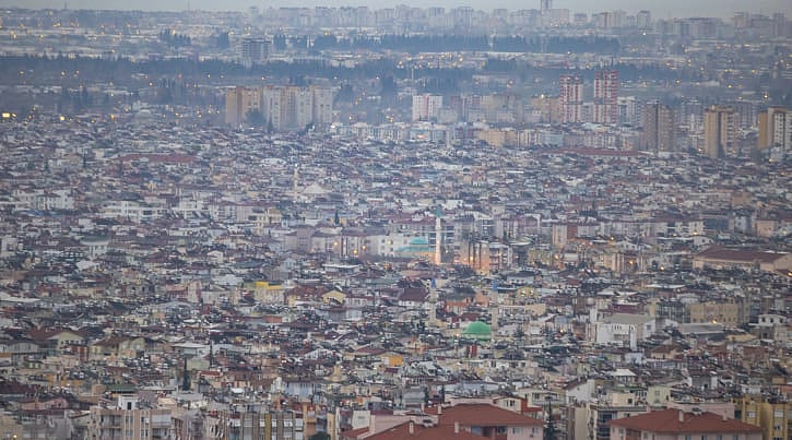 Yabancılar her 5 konuttan birini Antalya'dan alıyor