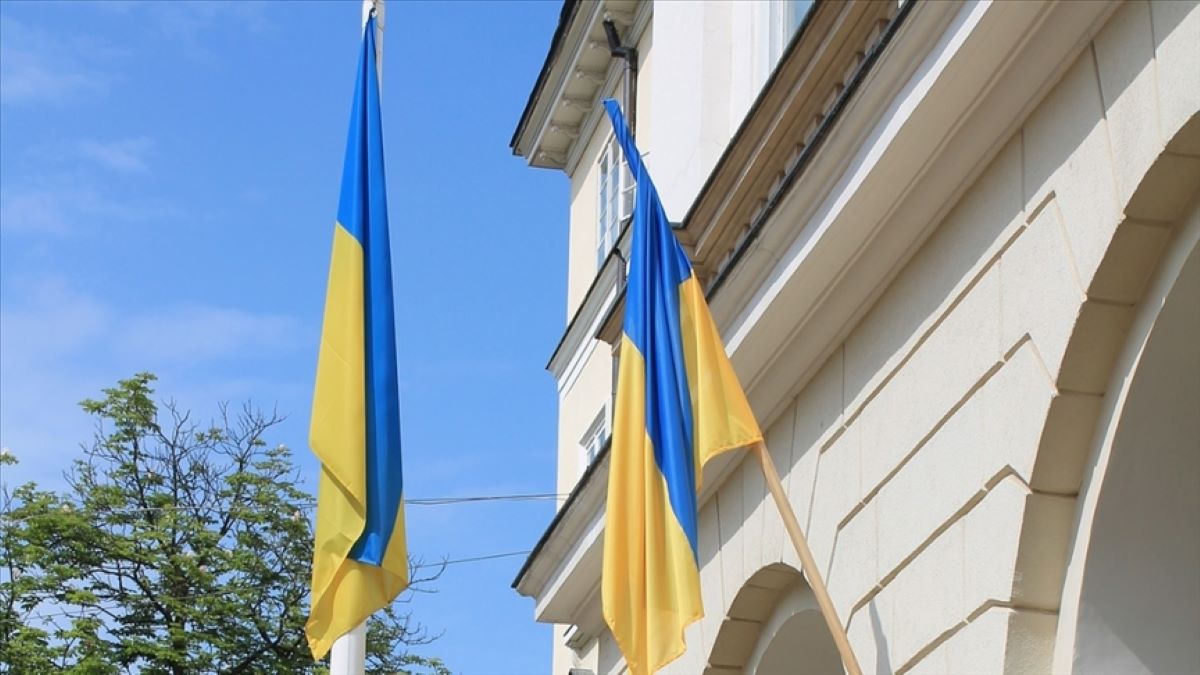 ABD Ukrayna'daki diplomatlarının ailelerini tahliye mi ediyor?