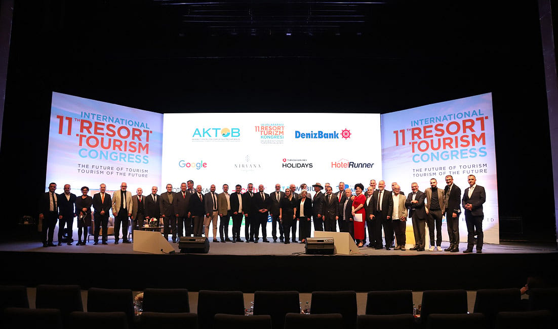 Uluslararası Resort Turizm Kongresi'nde geleceğin turizmi masaya yatırdı-0