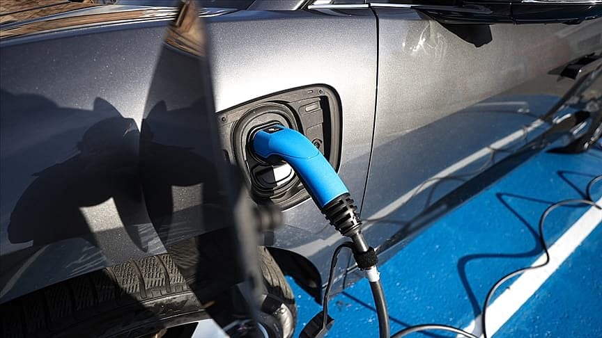 Dünya elektrikli araç satışında rekor artış