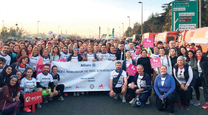 Maratonda STK'lara yine bağış yağdı
