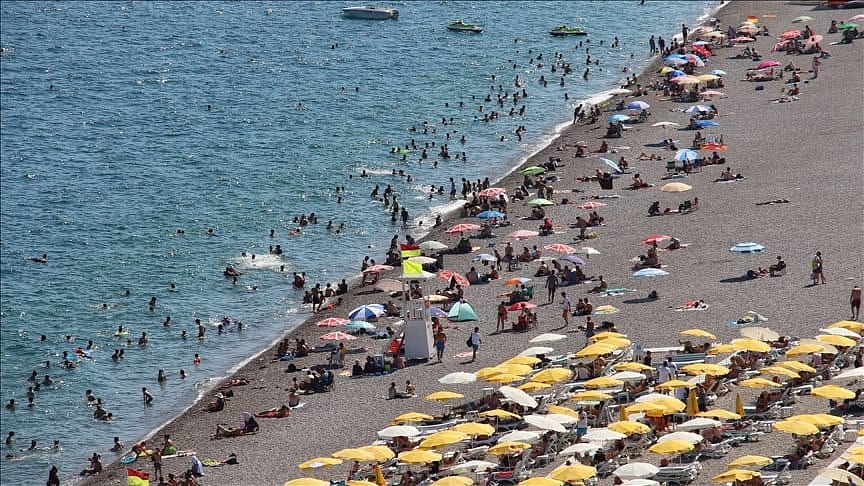 Turizmciler çifte 'bayram' yaşadı: İç pazarda rekor beklentisi
