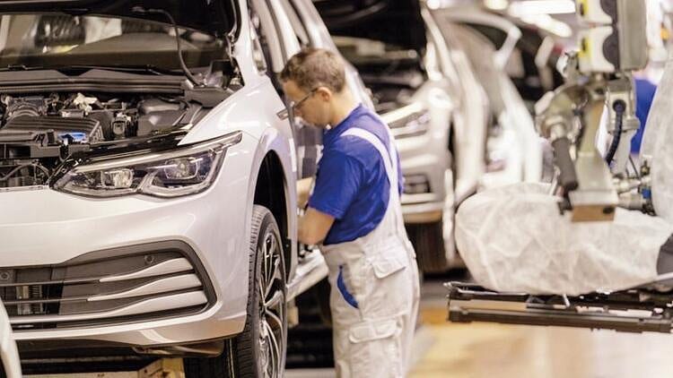 Kayıp derinleşiyor: Çip krizinin otomotiv sektörüne maliyeti