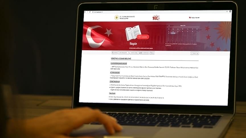 Kamuda esnek çalışmaya geçilebilecek... Kamuda yeni mesai saatleri Resmi Gazetede