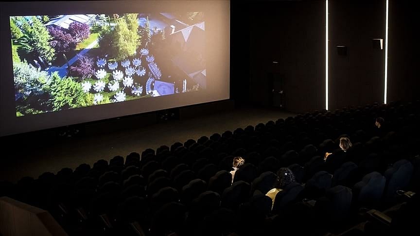 Sinema biletlerinde 'sıfır vergi' uygulaması uzatıldı