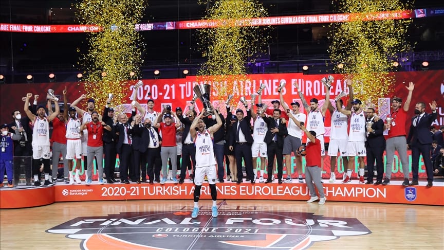 Euroleague'de şampiyon Anadolu Efes
