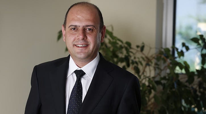 İş makinelerinin başına geçti