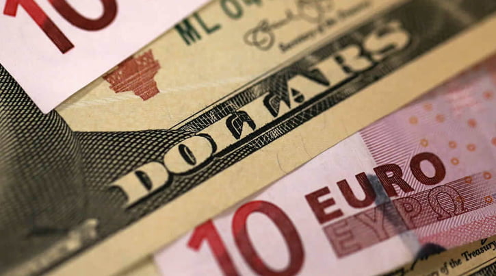 Euro/dolar paritesi 1,11’i zorluyor