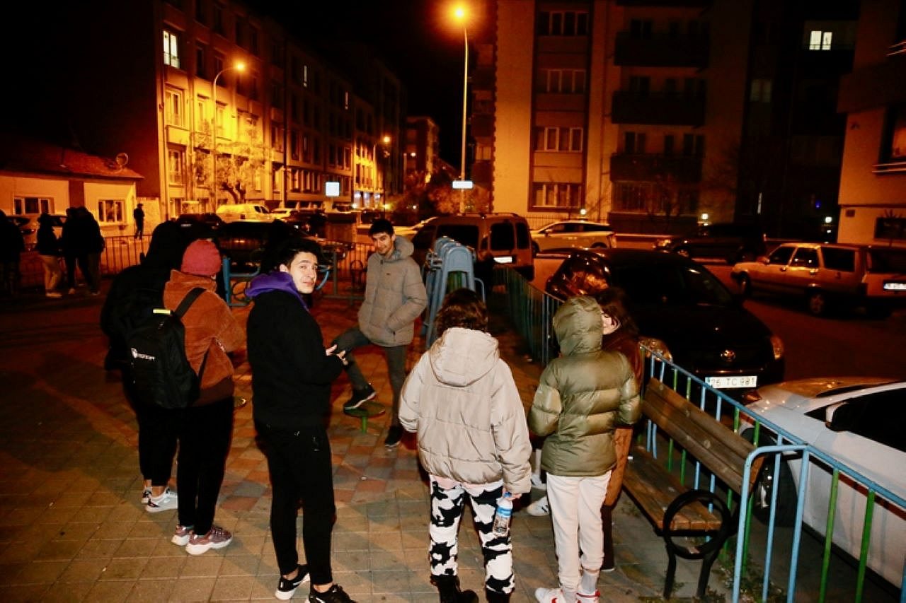 Düzce'de artçı depremler sürüyor: AFAD'dan son açıklama