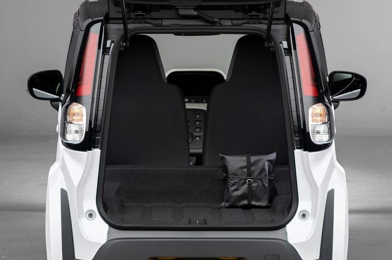 Toyota sınırlı sayıda ürettiği C+pod'u satışa sundu-1