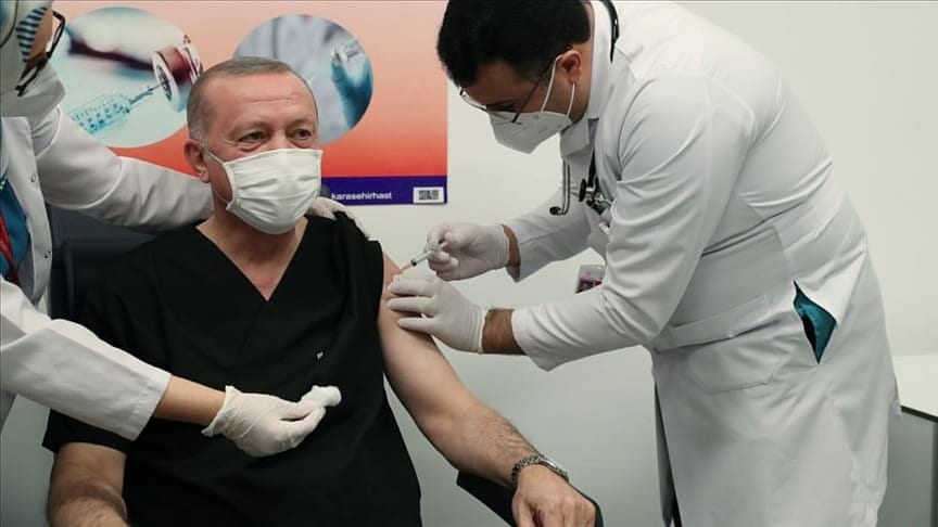 Cumhurbaşkanı Erdoğan Kovid-19 aşısı yaptırdı-0