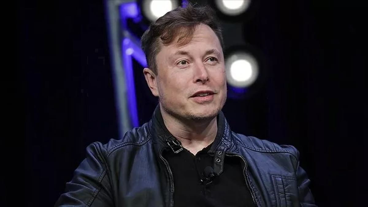 Elon Musk, Twitter'a ortak oldu