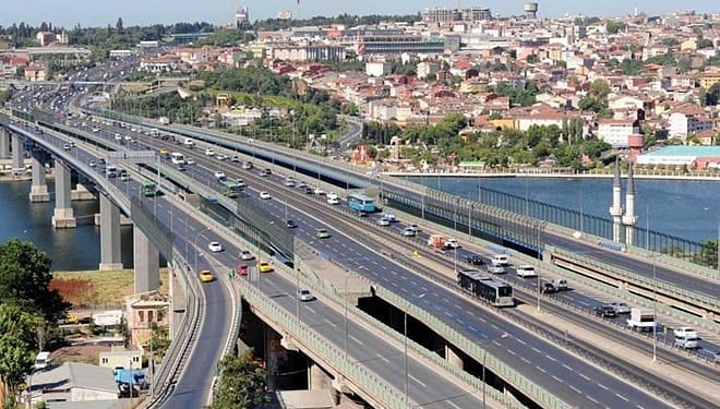 Haliç Köprüsü'nde yol çalışması: Bir ay sürecek