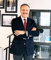 Aziz Yeniay